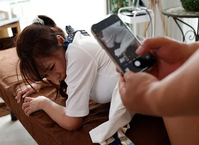 Tôi đi triệt lông đè ra hiếp