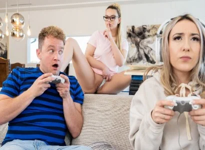 cô em bị bạn thân lừa cướp mất người yêu vì mải chơi game