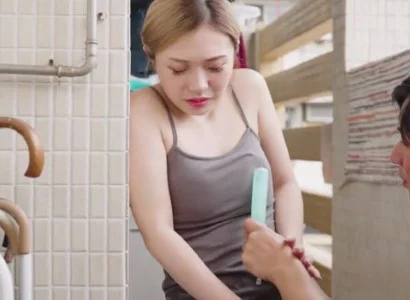 Người chồng vô sinh giúp em dâu có bầu